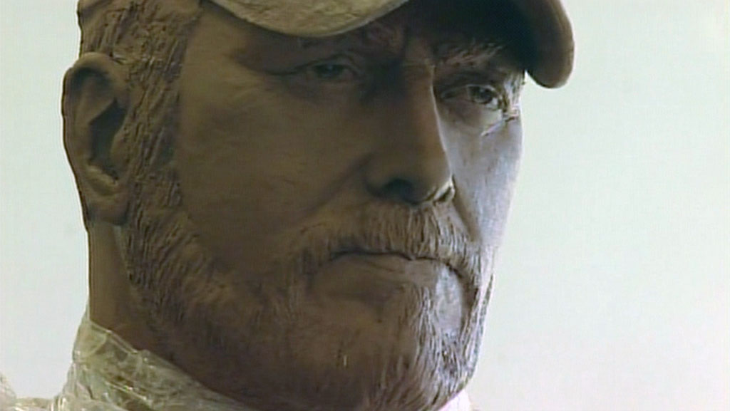 0307-chris-kyle-statue2