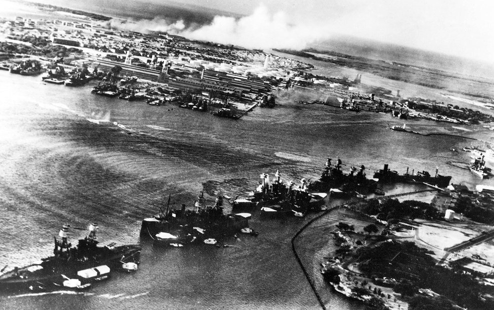 aerial-view-of-battleship-row-in-the-opening-moments-of-the-japanese-attack-on-pearl-harbor