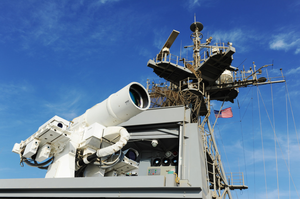 future-warfare-navy-s-laws-laser-weapons-system-navy-seals