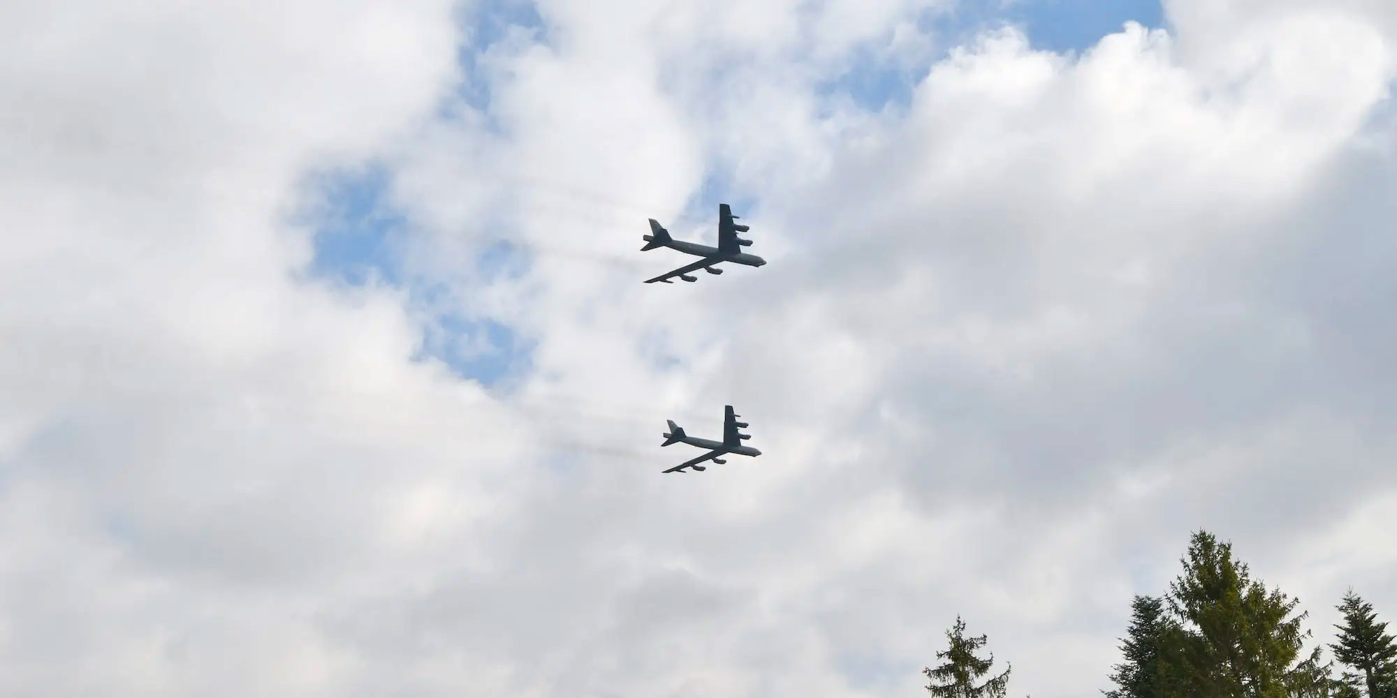 Exercises on opposite sides of the planet show US forces training for a ...