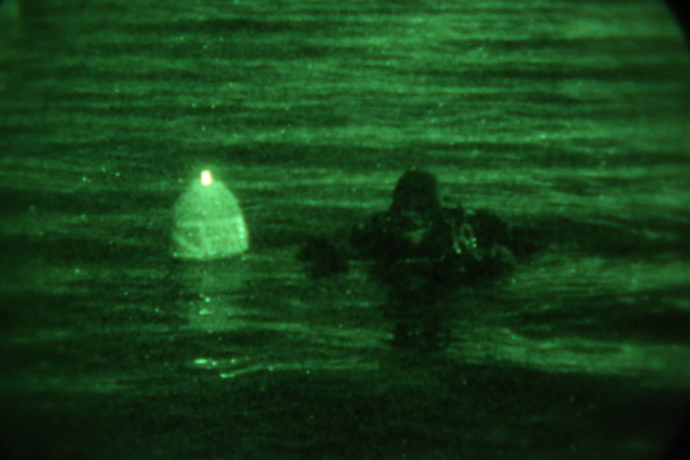 Navy Seals A Rare Look At Pacific Submarine Training Sneak Peek - zkb19jy